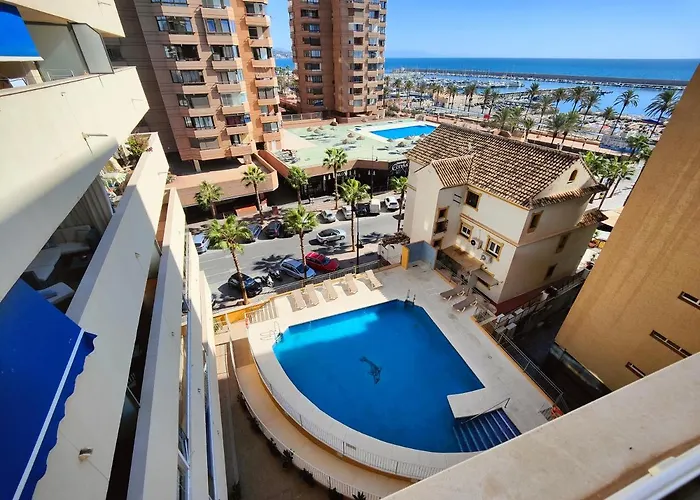 Gran Apartamento Cerca De La Playa Con Piscina En El Centro